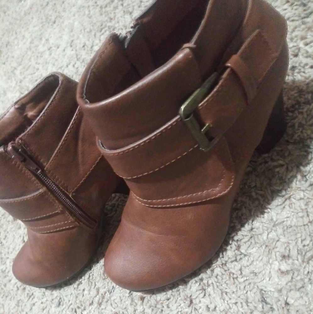 Brown boots